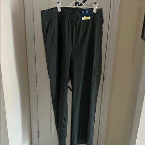 Old Navy Olive Cargo Pants